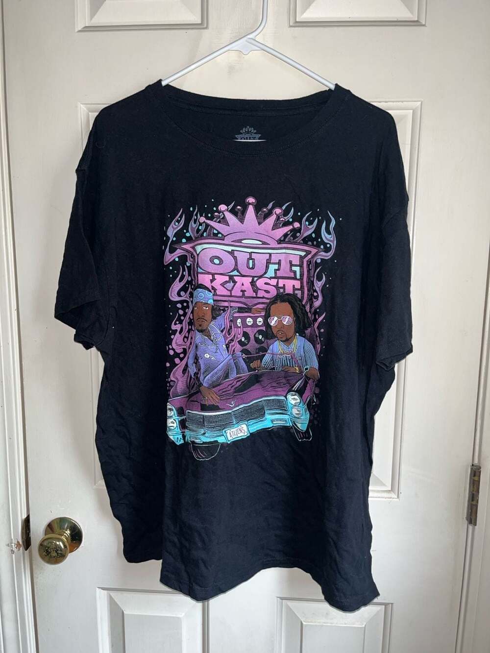 Outkast ATLiens Purple Cadillac Cartoon Graphic T-Shirt 2XL